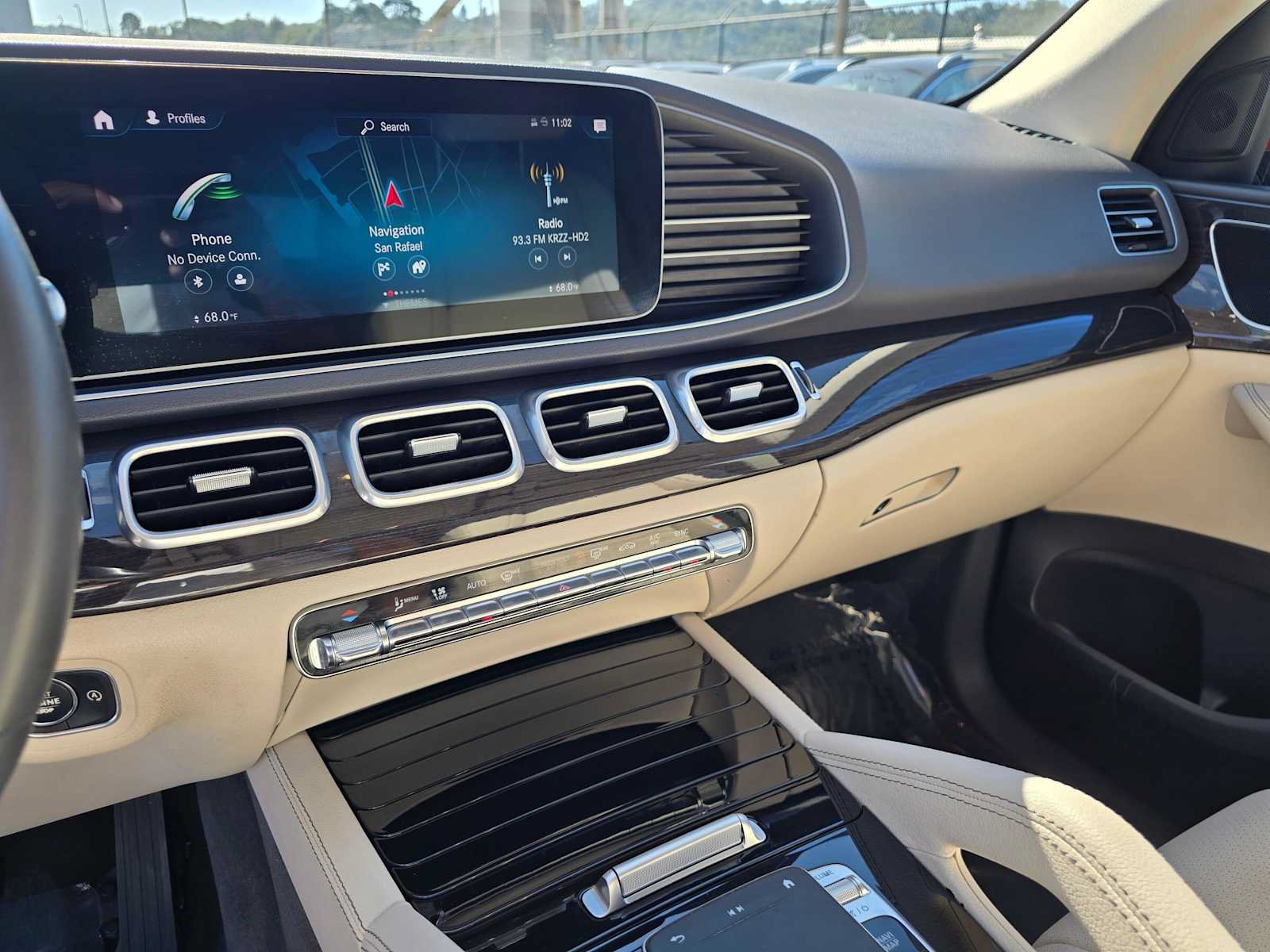 Used 2020 Mercedes-Benz GLE 350 4MATIC image 26