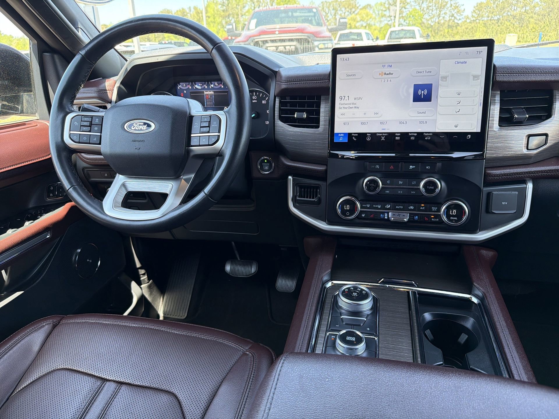 Certified 2024 Ford Expedition Max Limited AWD/4WD image 3