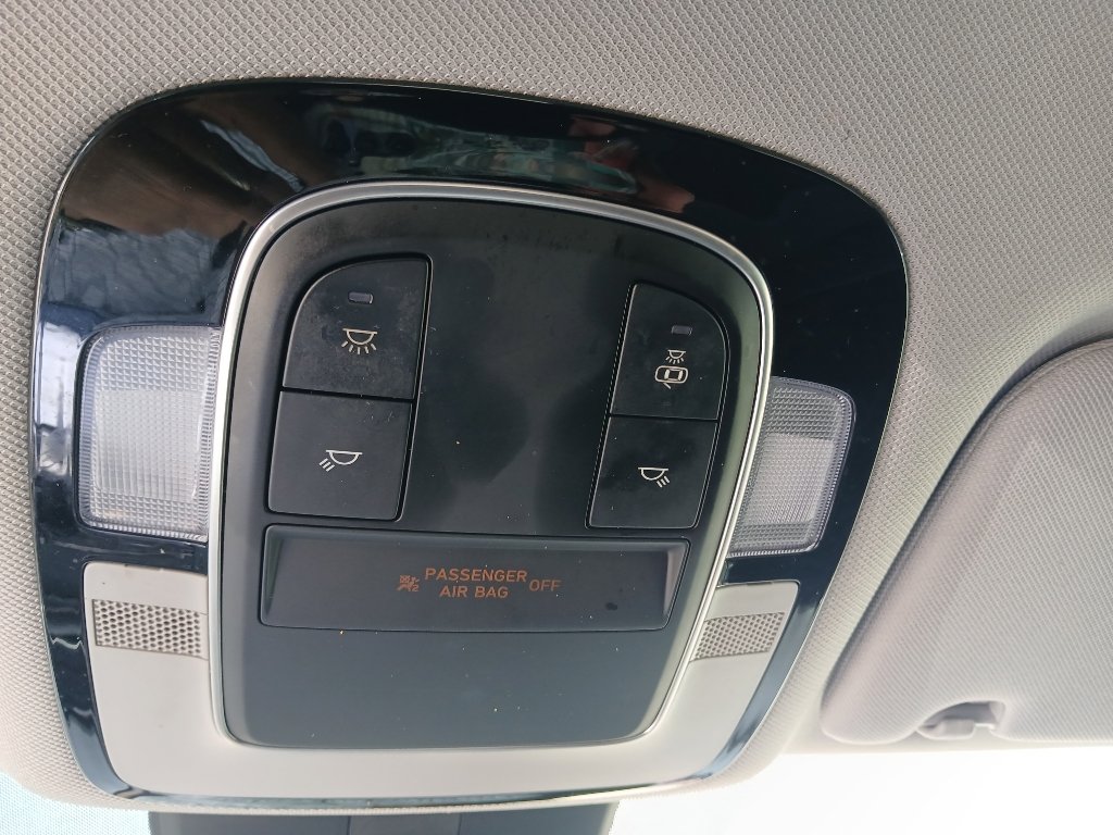 Used 2023 Hyundai Santa Fe SE FWD image 16