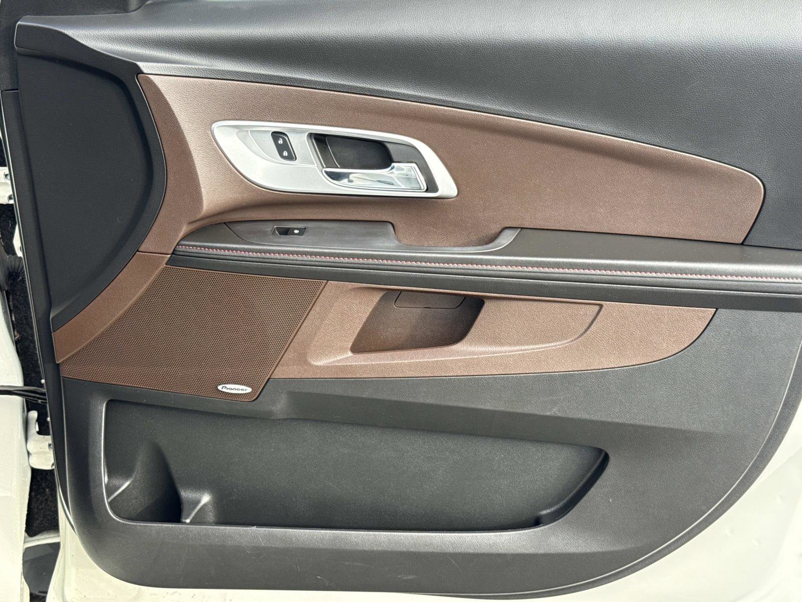 Used 2014 Chevrolet Equinox LT w/ Power Convenience Package image 17