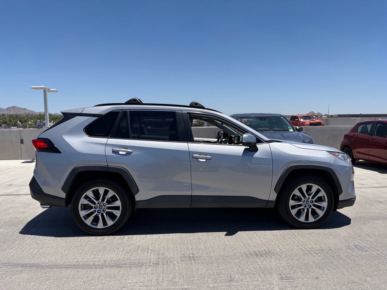 Used 2019 Toyota RAV4 XLE Premium w/ Cold Weather Package AWD/4WD image 2