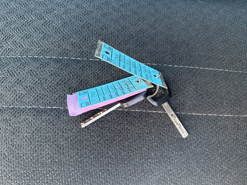 Used 2023 Chevrolet Express 2500 w/ Driver Convenience Package RWD image 30