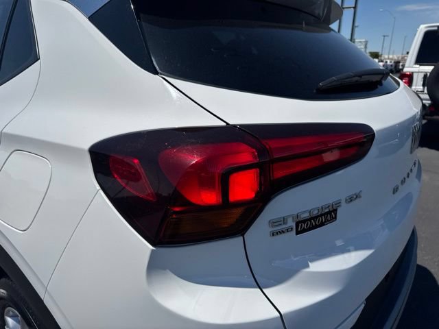 Used 2025 Buick Encore GX Preferred AWD/4WD image 22