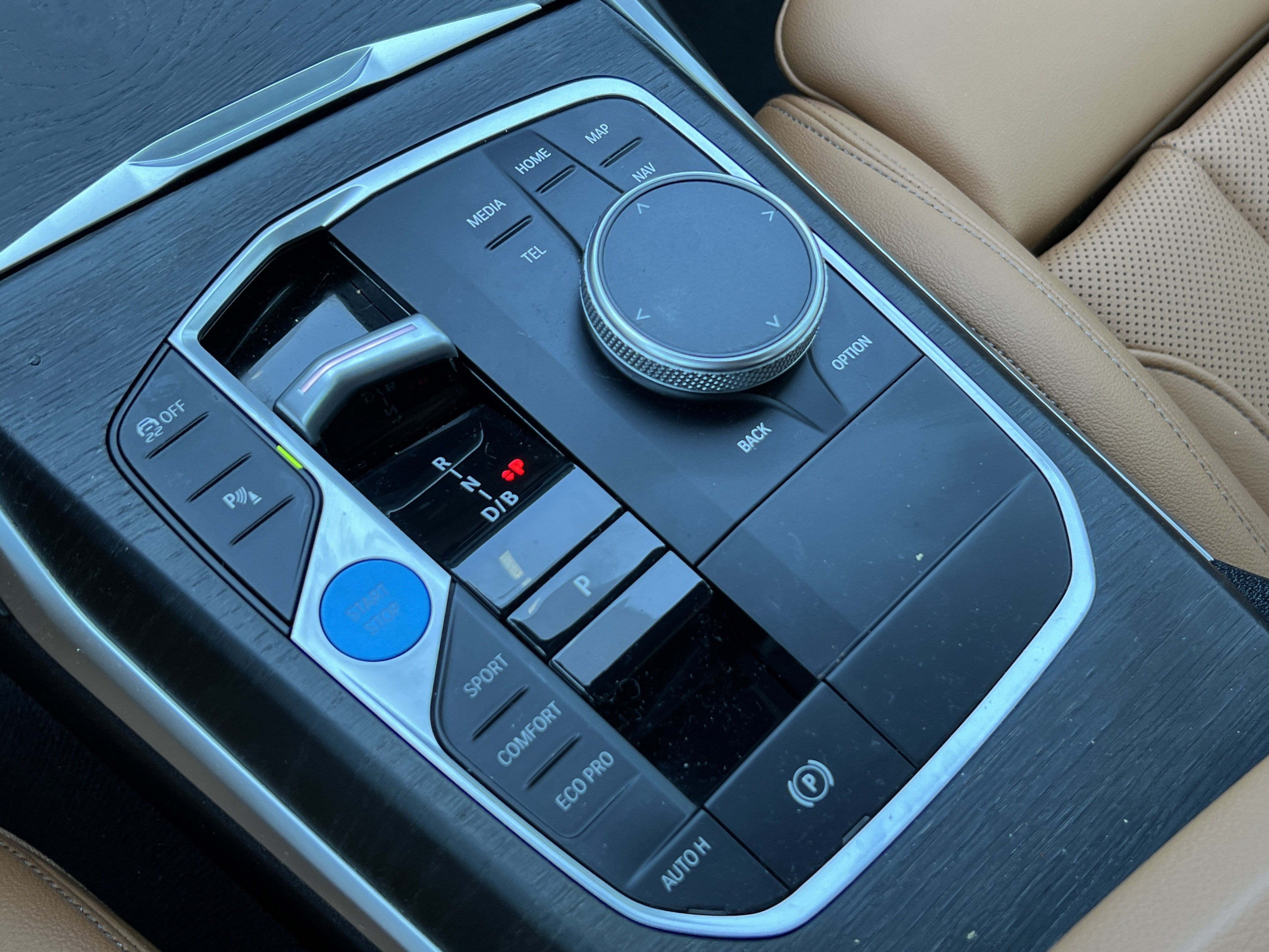 Certified 2024 BMW i4 eDrive35 w/ Convenience Package RWD image 26