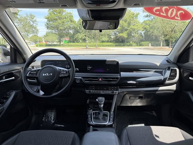 Certified 2025 Kia Seltos S AWD/4WD image 36