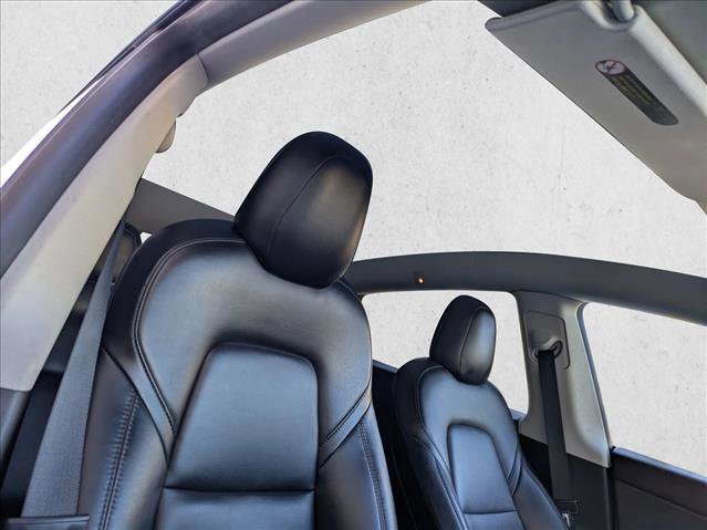 Used 2021 Tesla Model Y Long Range image 21