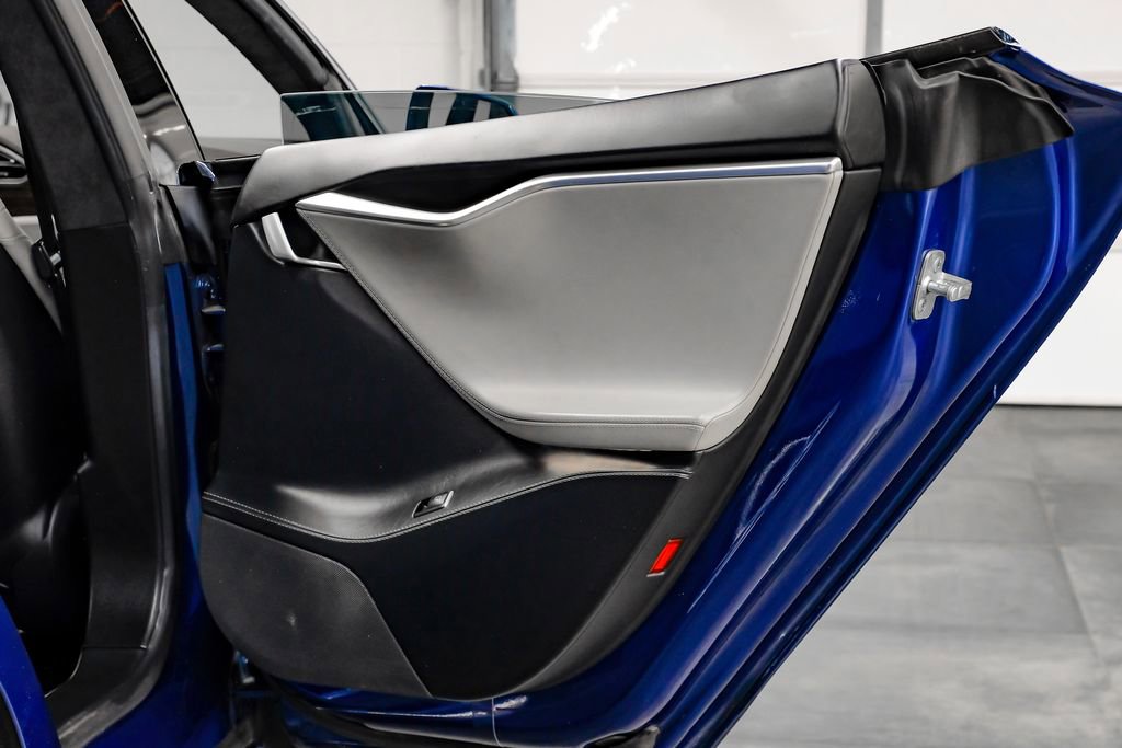 Used 2016 Tesla Model S 70 image 50