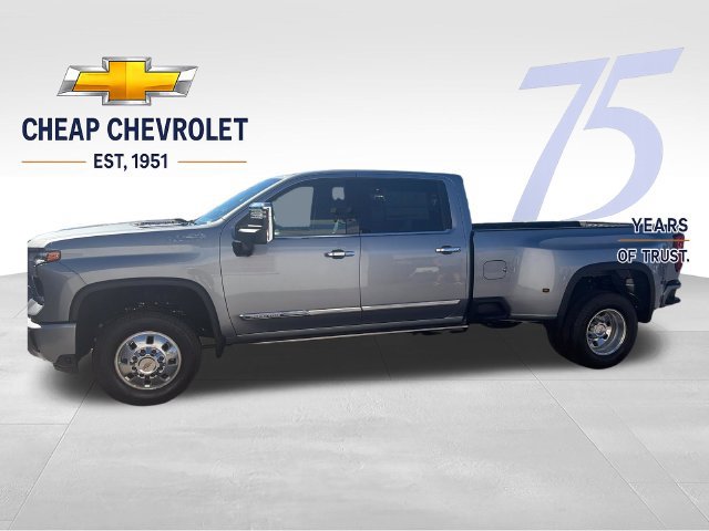 New 2026 Chevrolet Silverado 3500 High Country w/ Technology Package AWD/4WD image 2
