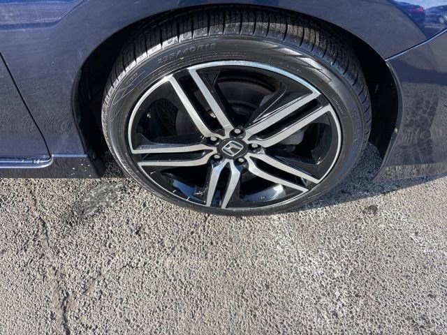 Used 2017 Honda Accord Sport Special Edition image 38