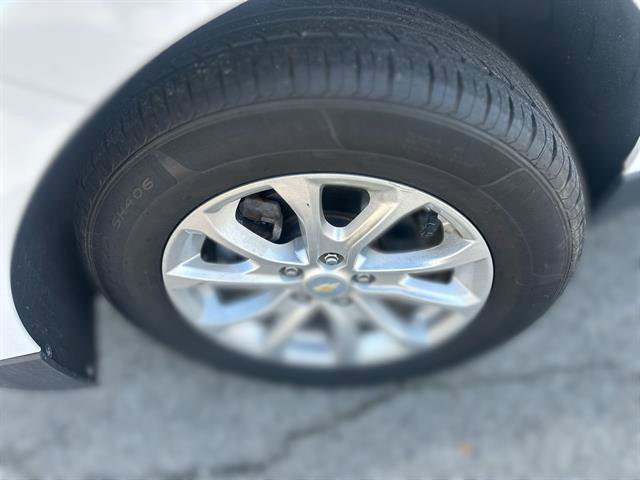 Certified 2018 Chevrolet Equinox LS image 17