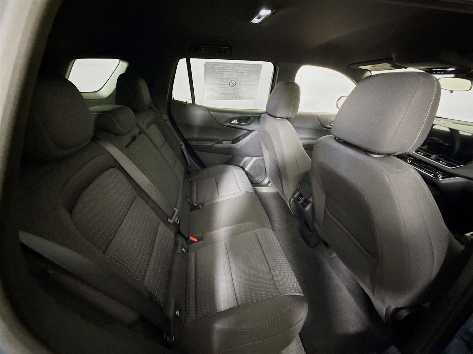 New 2026 Chevrolet Equinox LT AWD/4WD image 19