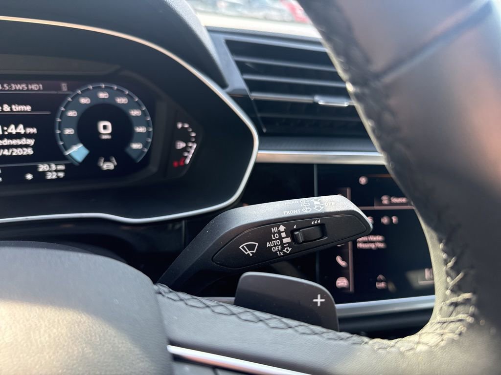 Used 2025 Audi Q3 2.0T Premium image 22