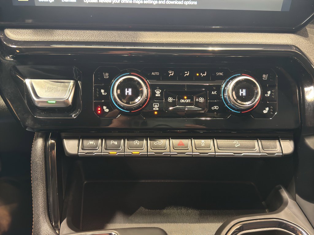 Used 2025 GMC Sierra 1500 AT4 w/ AT4 Premium Package image 35