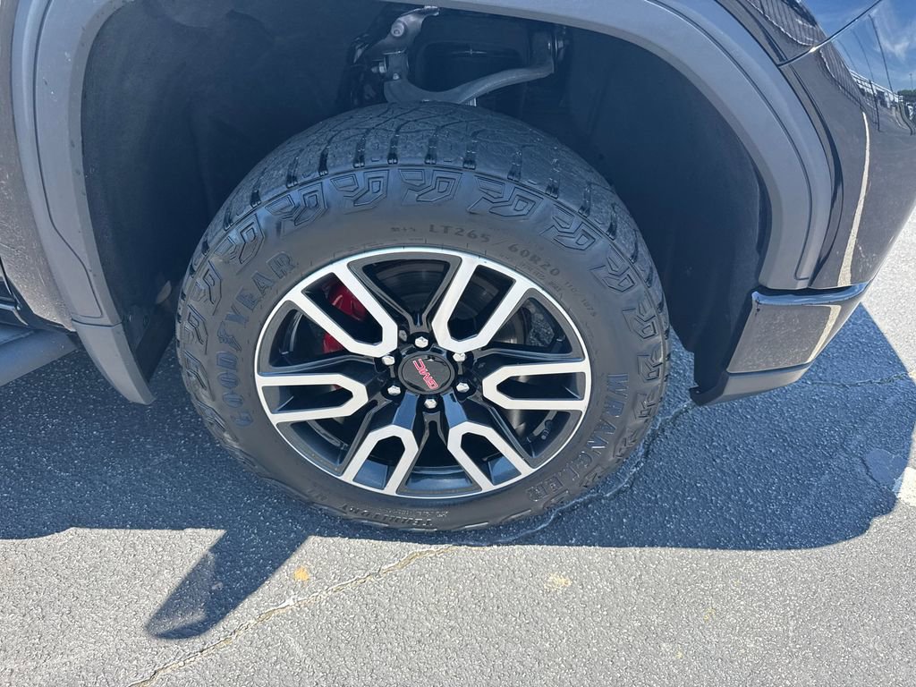 Used 2023 GMC Sierra 1500 AT4 w/ AT4 Premium Package AWD/4WD image 13