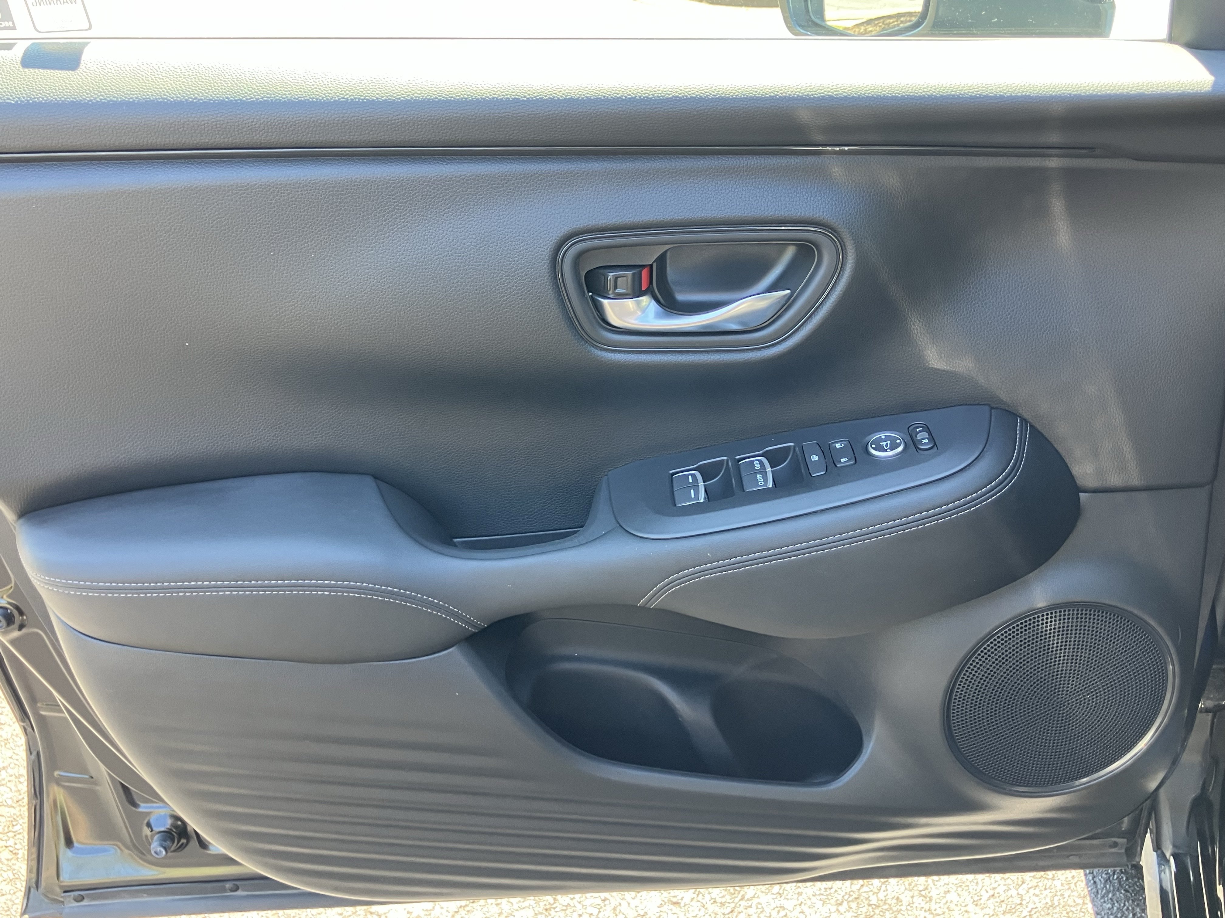 Certified 2024 Honda HR-V EX-L image 14