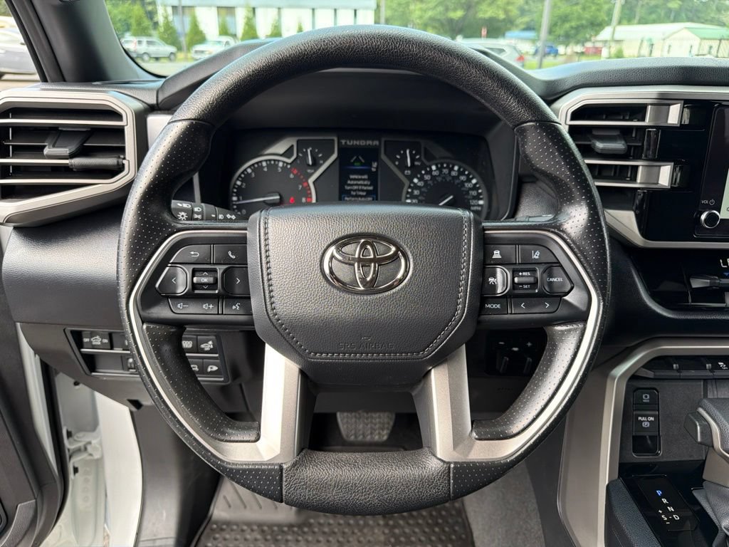 Used 2026 Toyota Tundra SR5 w/ SR5 Convenience Package AWD/4WD image 16