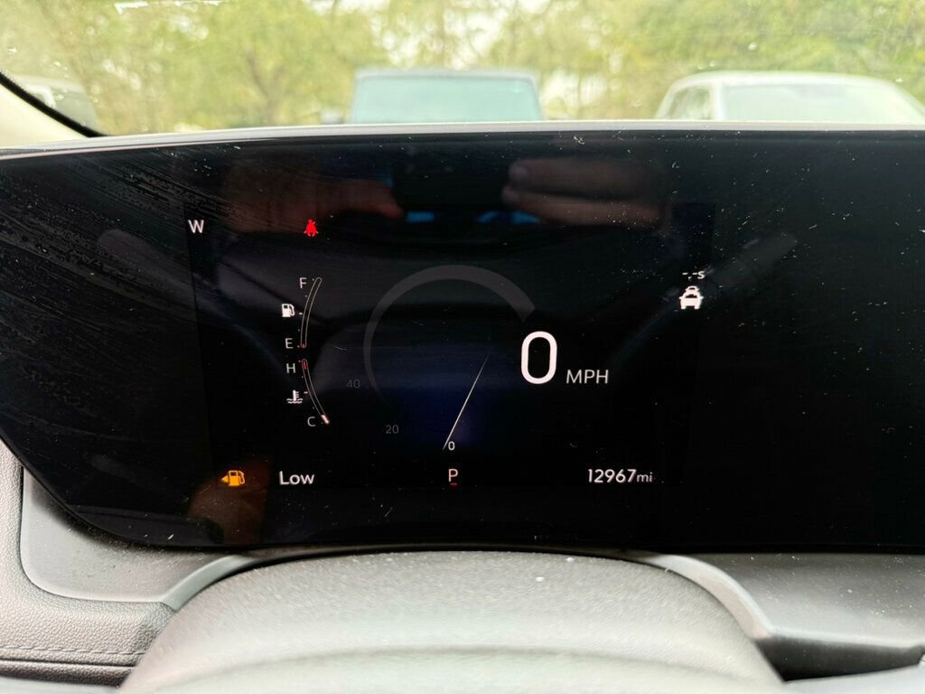 Used 2025 Buick Encore GX Preferred FWD image 4
