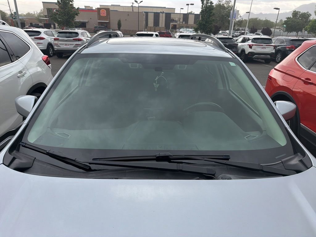 Used 2020 Subaru Crosstrek 2.0i Premium w/ Moonroof Package 2 AWD/4WD image 8
