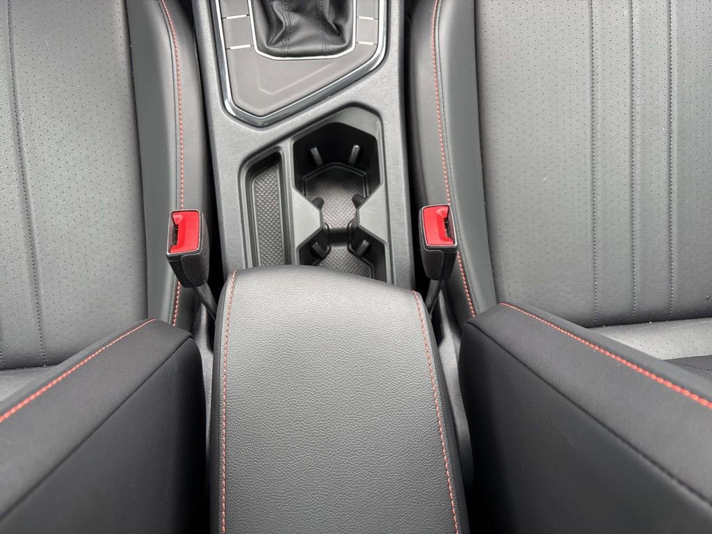 Used 2024 Volkswagen Tiguan Wolfsburg Edition image 26