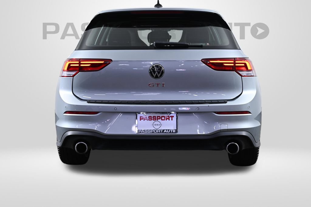 Used 2025 Volkswagen GTI SE FWD image 5