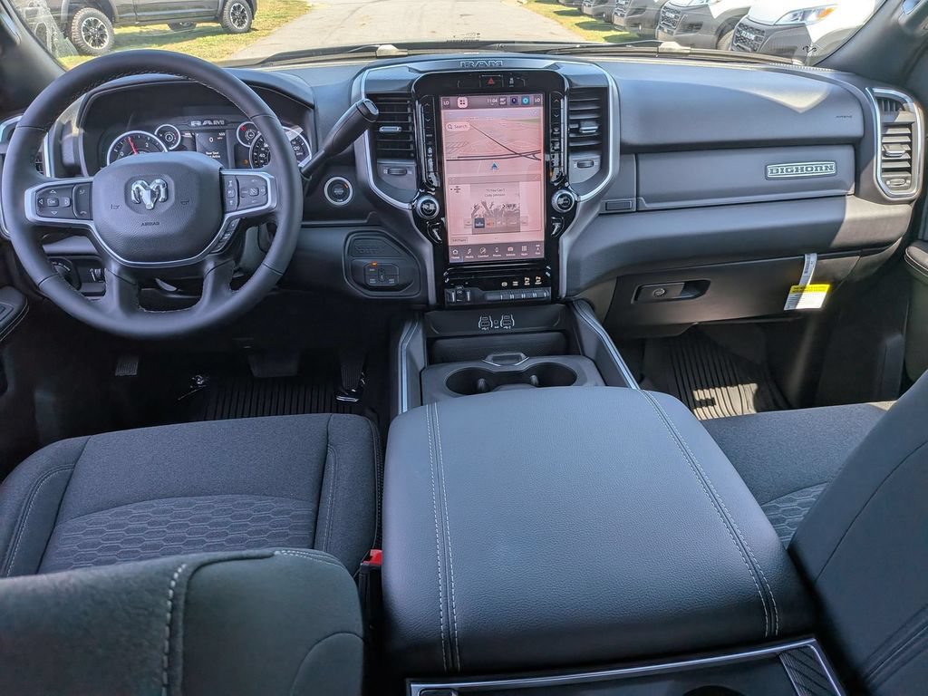 New 2026 RAM 2500 Big Horn AWD/4WD image 21