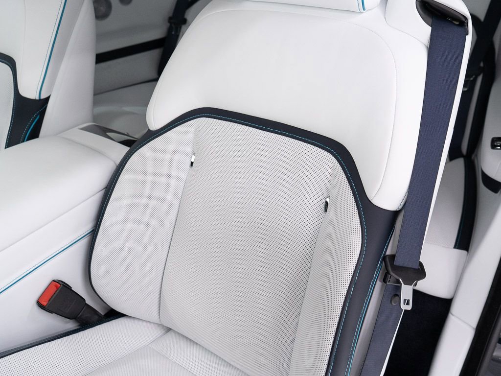 Certified 2026 Rolls-Royce Spectre Black Badge AWD/4WD image 18