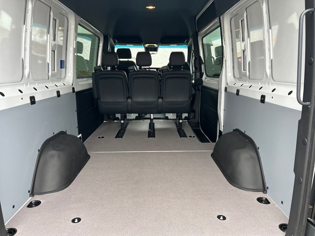 New 2026 Mercedes-Benz Sprinter 2500 image 21