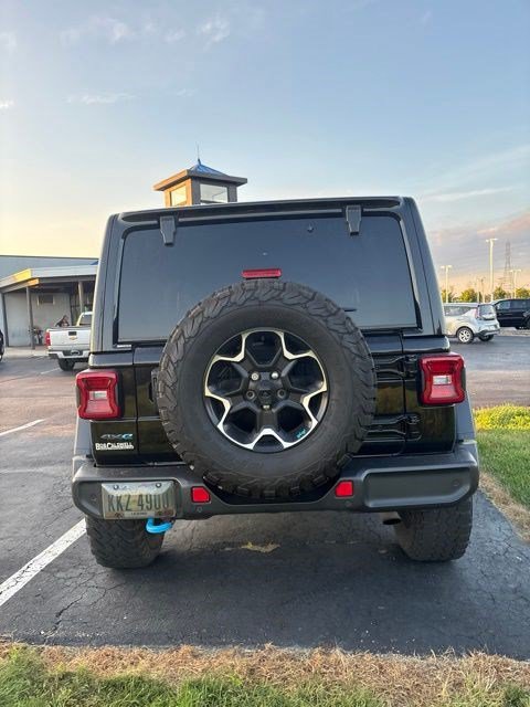 Used 2022 Jeep Wrangler Unlimited Rubicon 4xe w/ Cold Weather Group AWD/4WD image 6