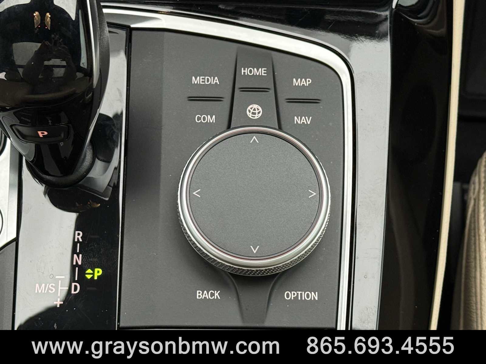 Used 2025 BMW X4 M40i w/ Premium Package image 23