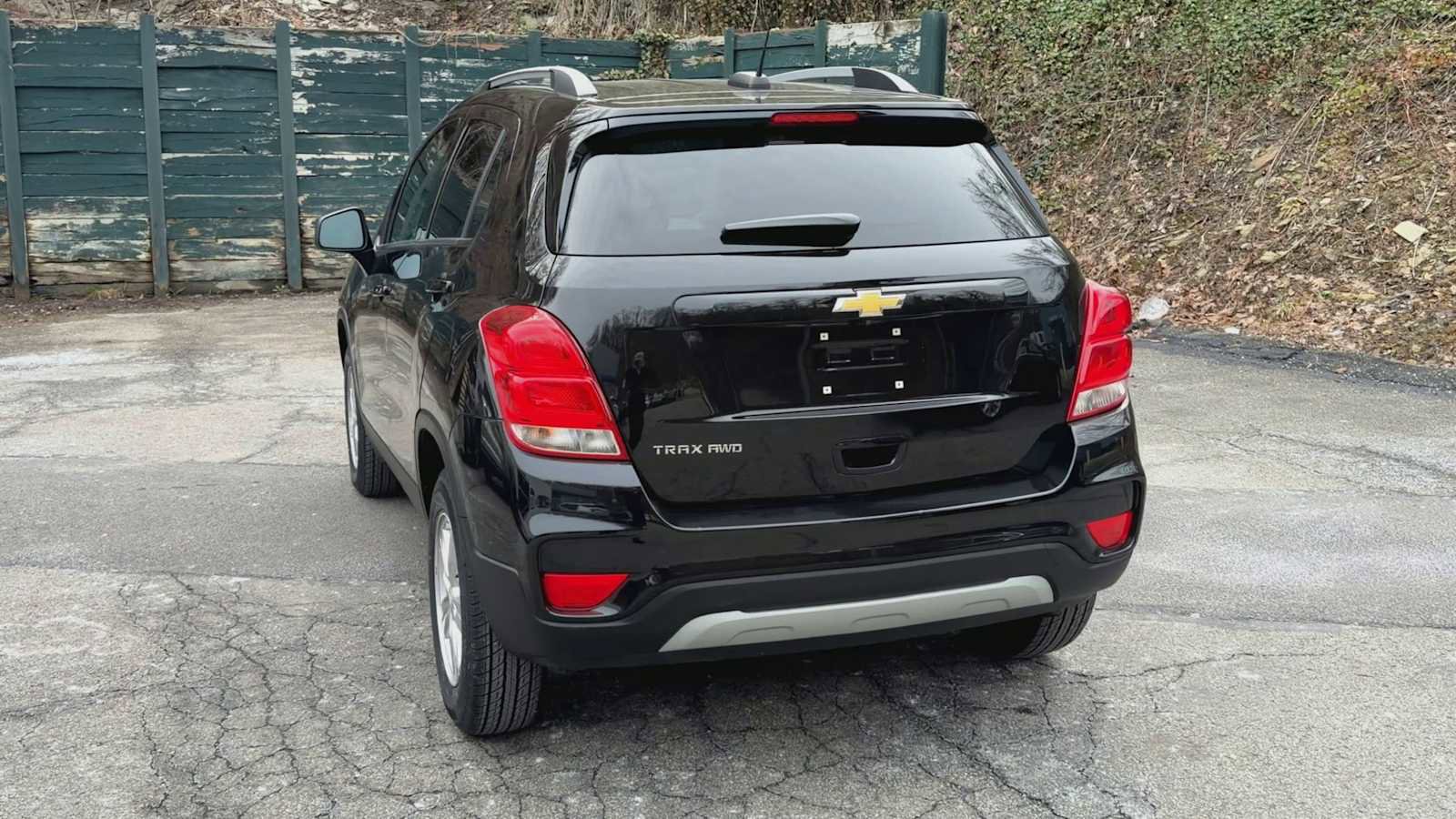 Certified 2022 Chevrolet Trax LT w/ LT Convenience Package image 8