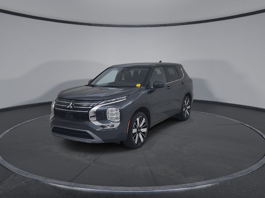 Used 2025 Mitsubishi Outlander SE AWD/4WD image 6