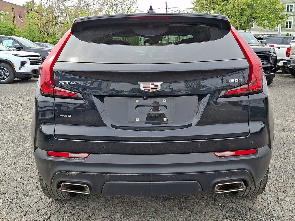 Used 2023 Cadillac XT4 Luxury w/ Cold Weather Package AWD/4WD image 7