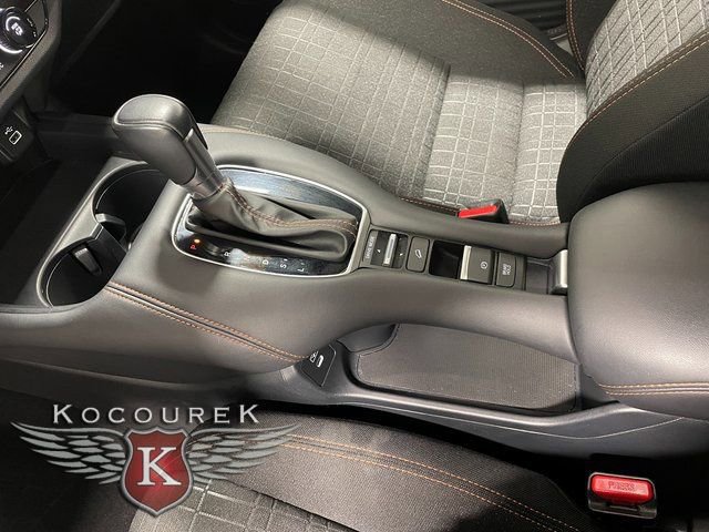 Used 2024 Honda HR-V Sport image 17