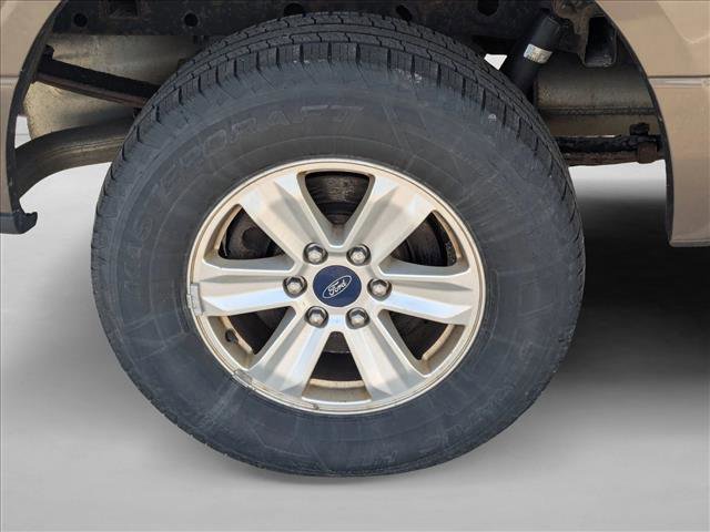Used 2015 Ford F150 XL w/ Equipment Group 101A Mid AWD/4WD image 6