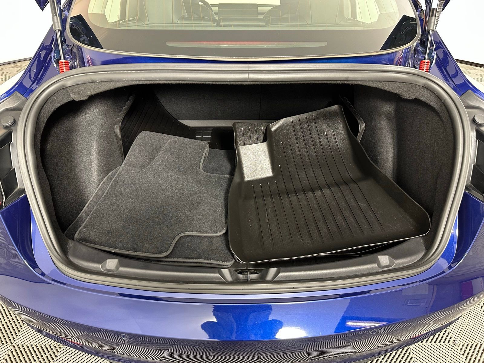 Used 2018 Tesla Model 3 Long Range image 27