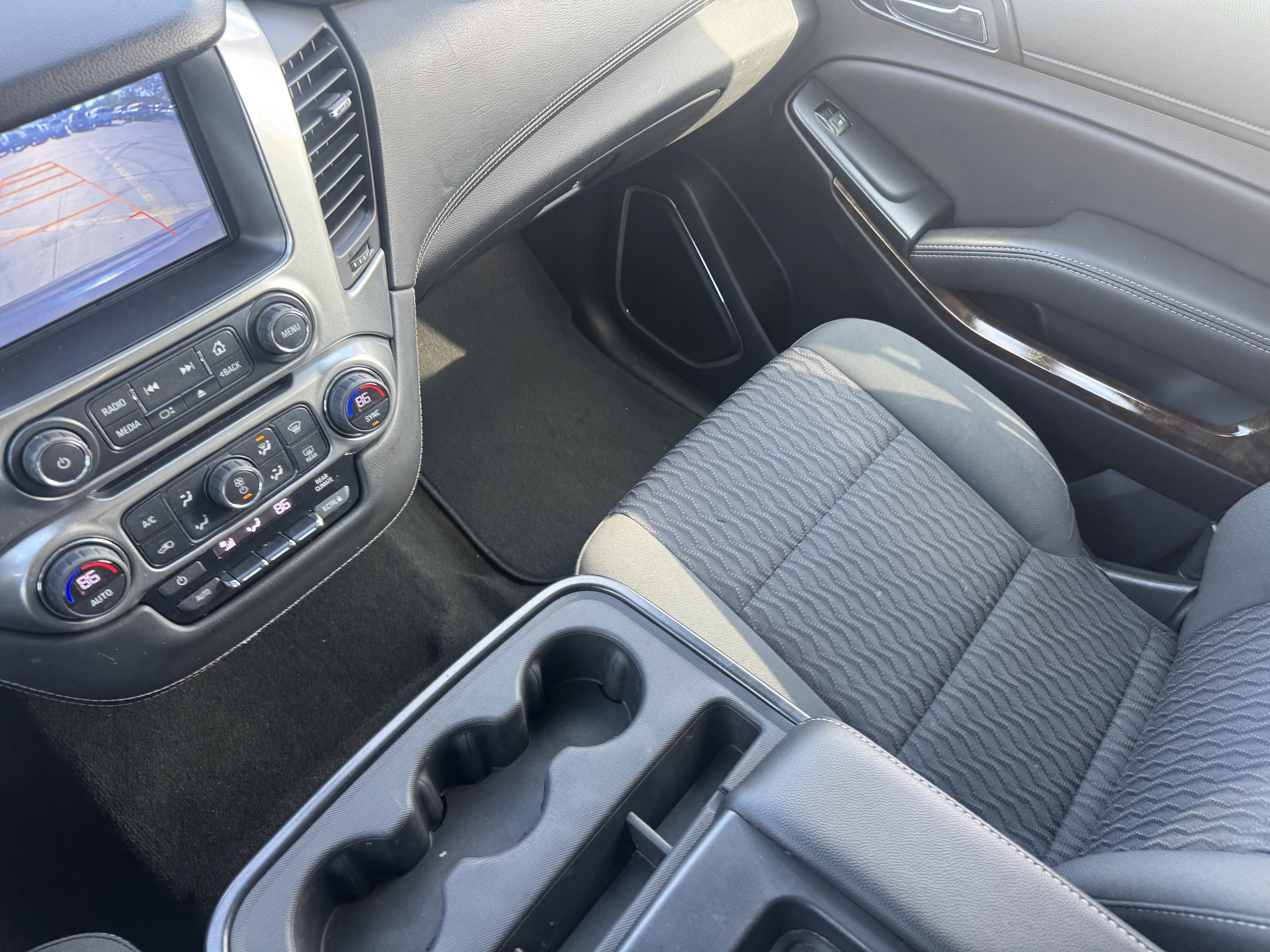 Used 2017 Chevrolet Tahoe LS AWD/4WD image 30