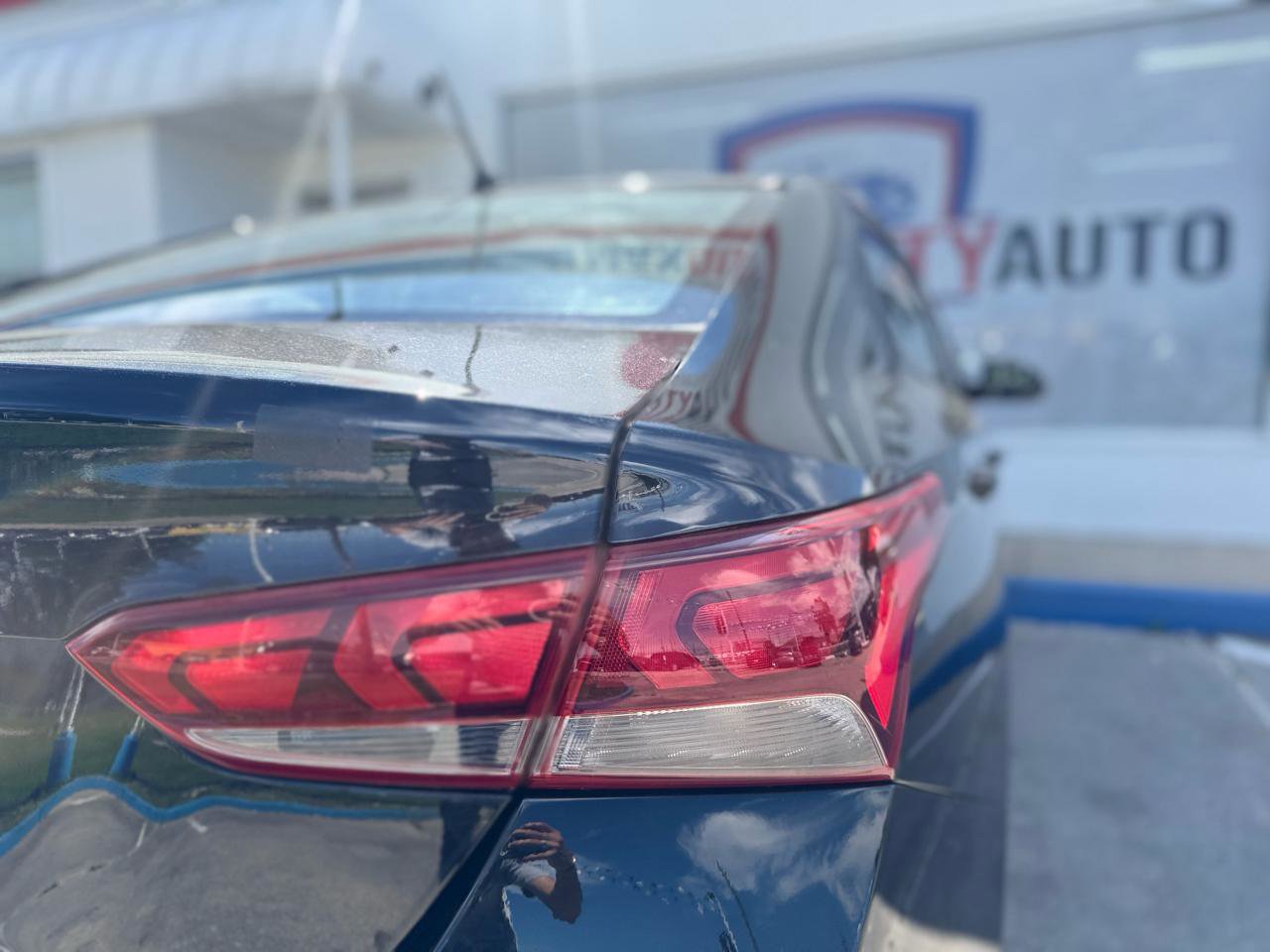 Used 2018 Hyundai Accent SE image 28