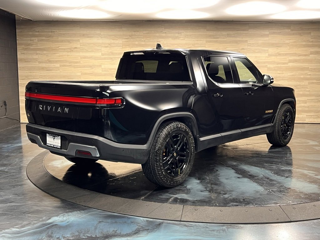 Used 2022 Rivian R1T Adventure image 13