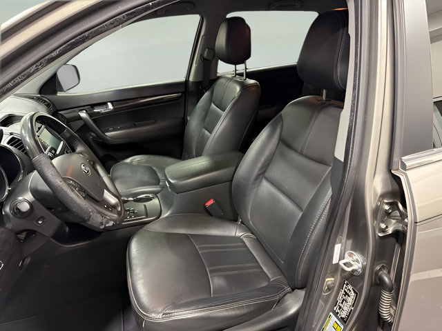 Used 2012 Kia Sorento SX AWD/4WD image 13