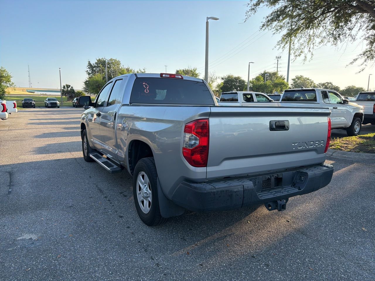 Used 2014 Toyota Tundra SR RWD image 3
