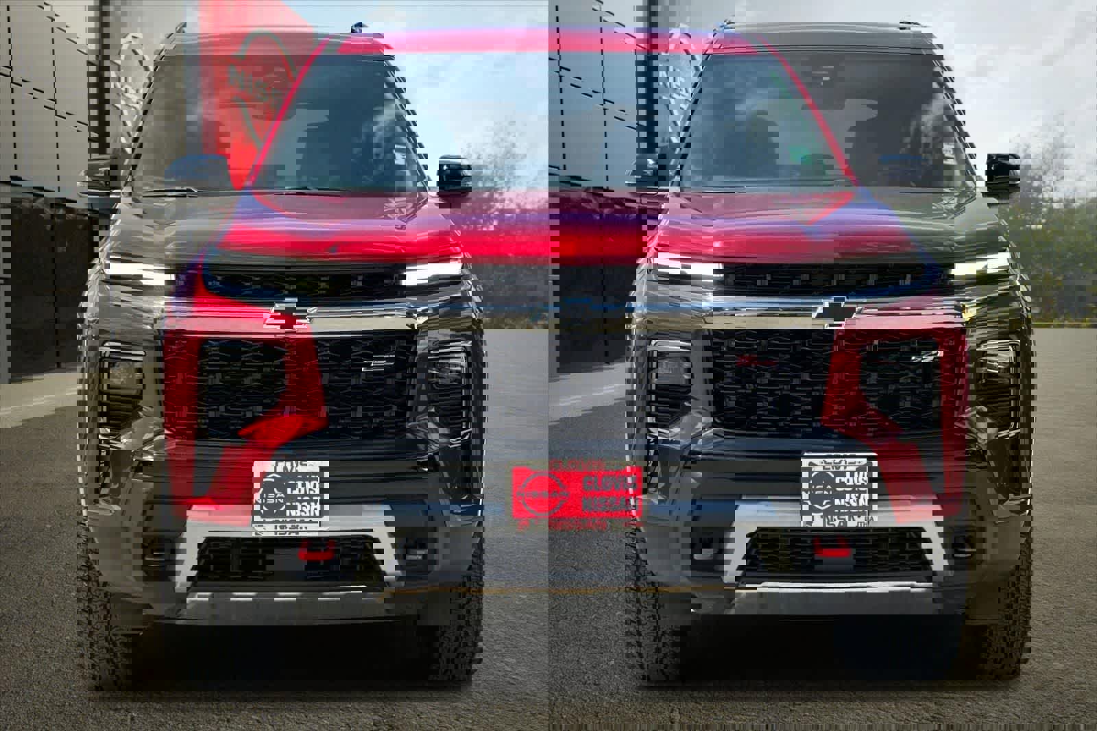 Used 2025 Chevrolet Traverse Z71 w/ Driver Confidence Package image 11