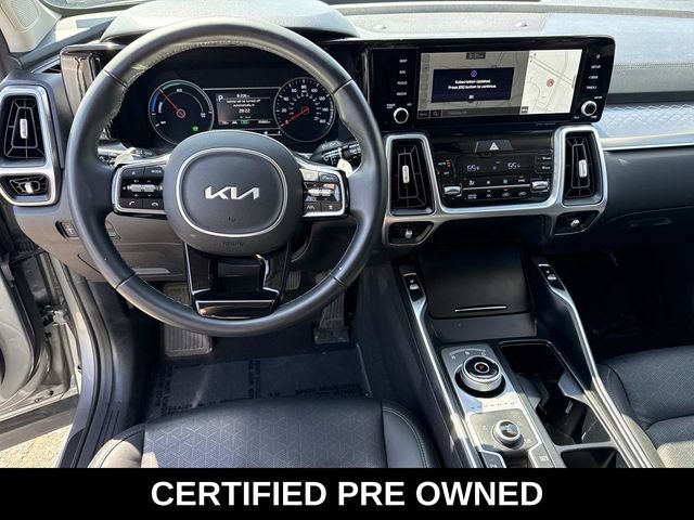 Used 2023 Kia Sorento EX AWD/4WD image 17