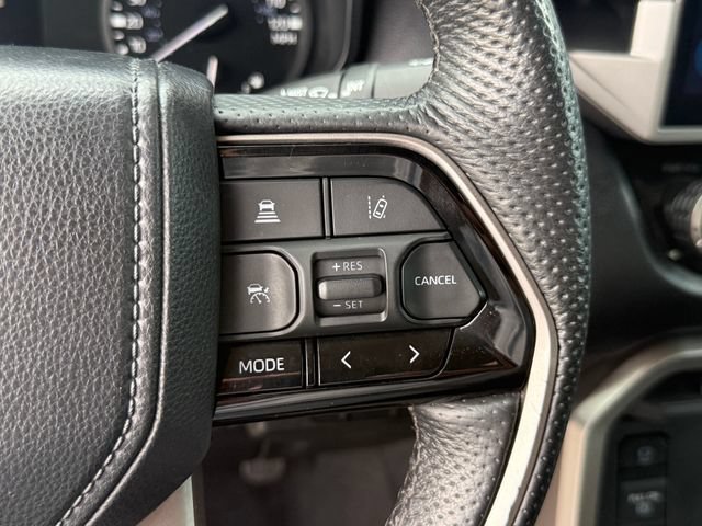 Used 2022 Toyota Tundra SR5 w/ SR5 Premium Package AWD/4WD image 18