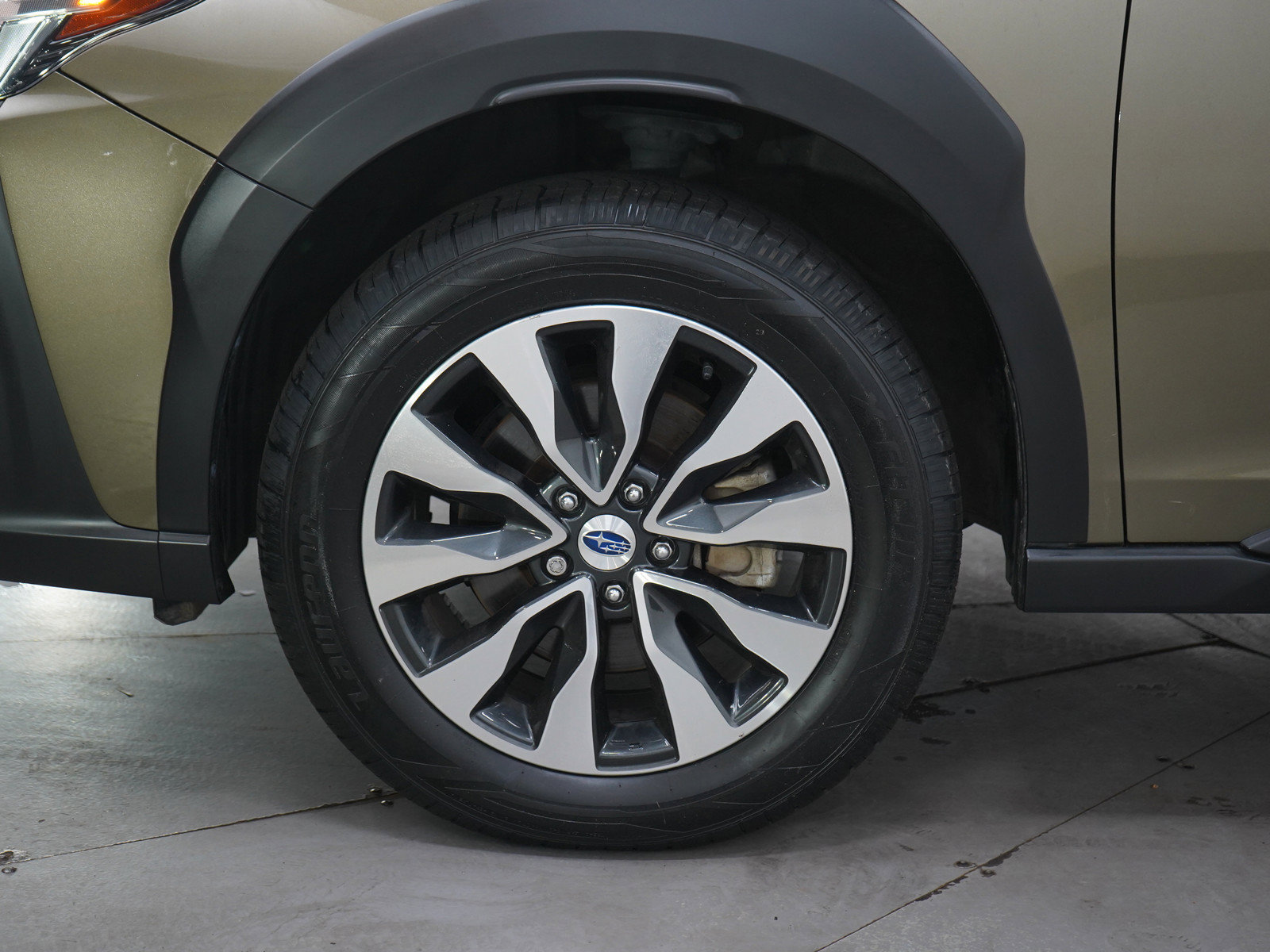 Used 2023 Subaru Outback Touring AWD/4WD image 29