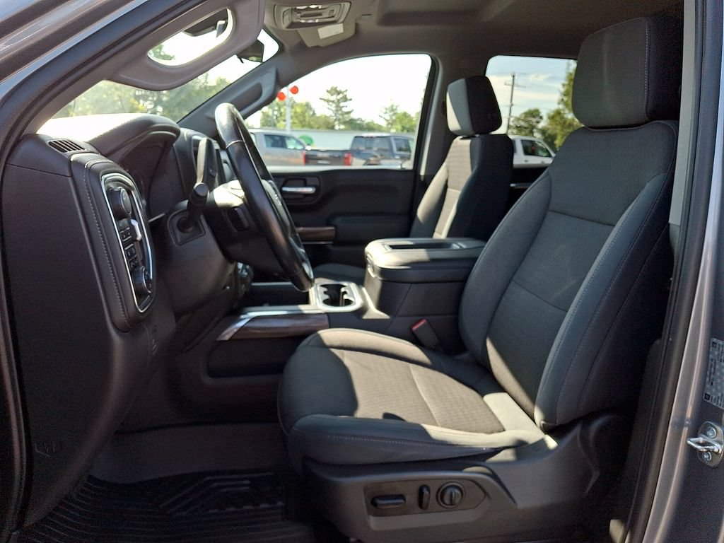 Used 2019 Chevrolet Silverado 1500 RST w/ All-Star Edition AWD/4WD image 14