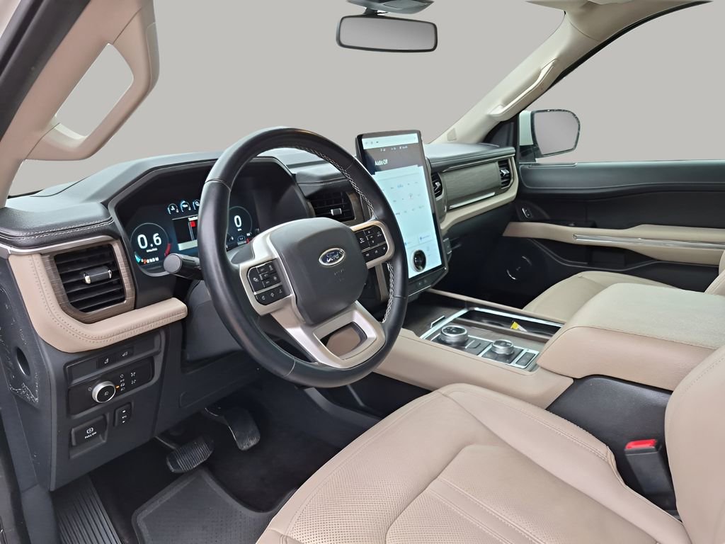 Used 2022 Ford Expedition Max Limited AWD/4WD image 34