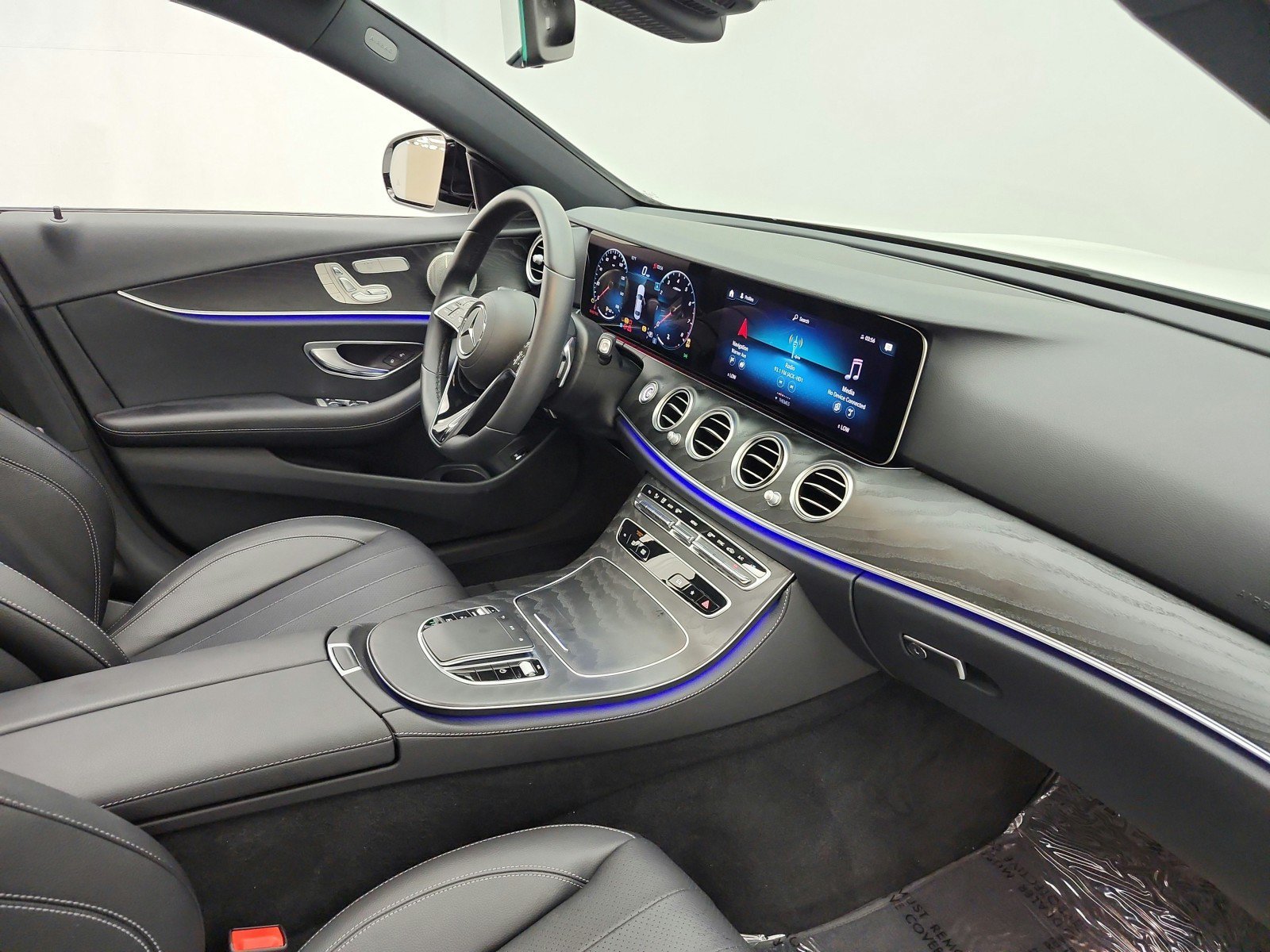 Used 2022 Mercedes-Benz E 350 Sedan image 22