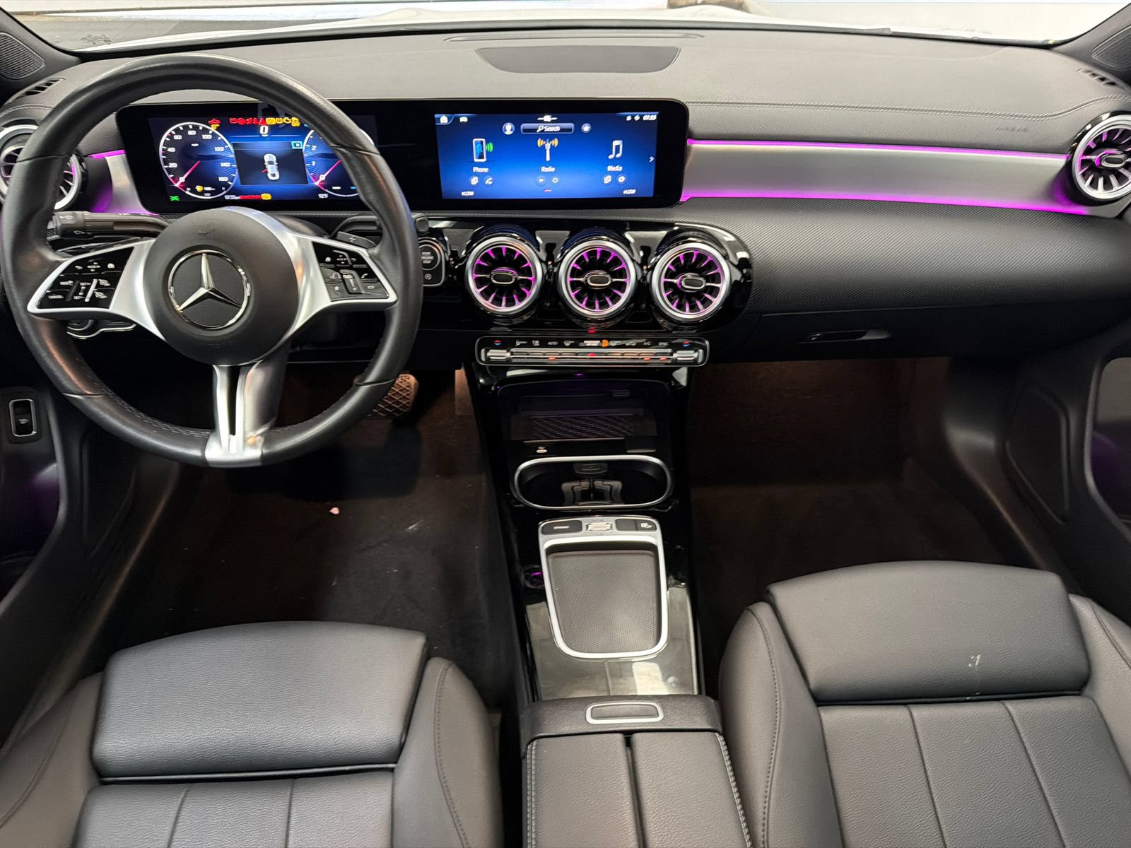 Used 2025 Mercedes-Benz CLA 250 image 16