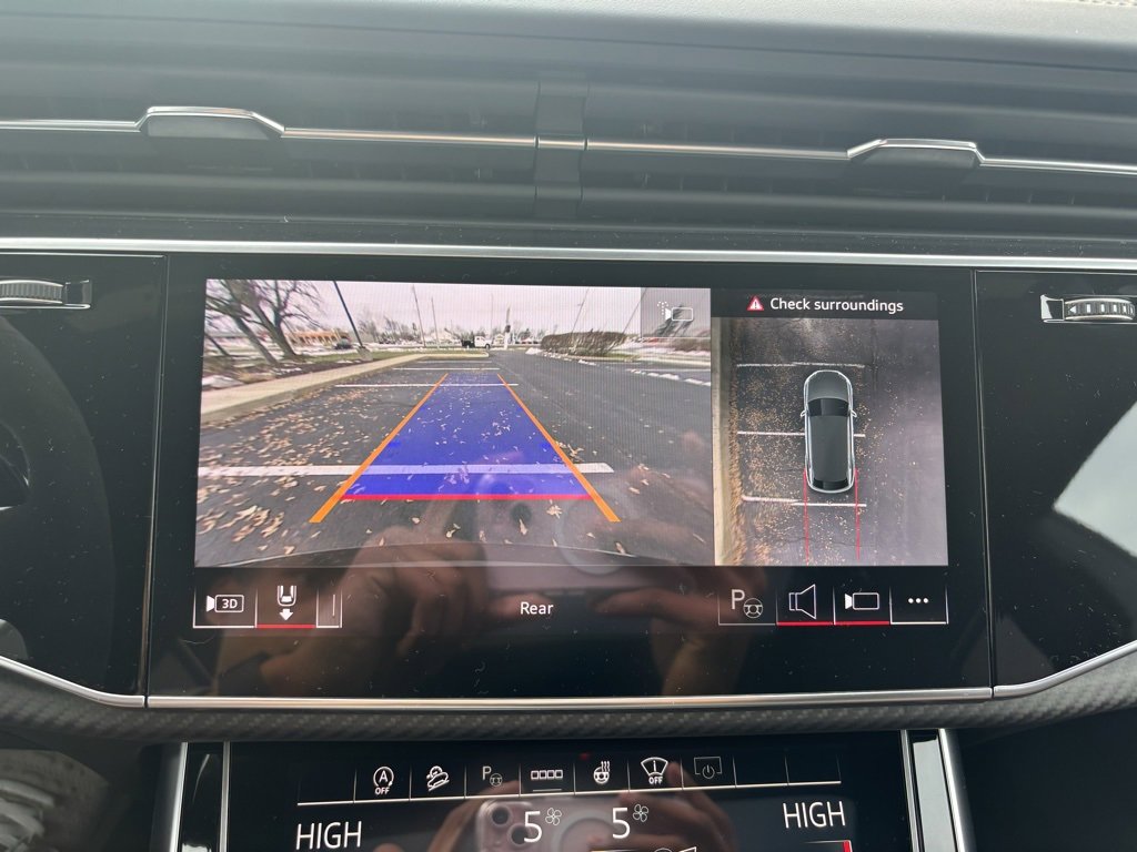 New 2026 Audi RS Q8 performance image 28