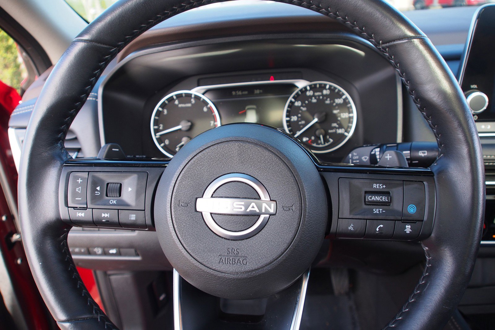 Used 2023 Nissan Rogue SL FWD image 21